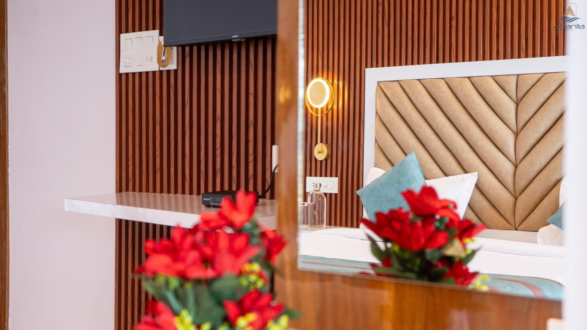 Hotel Atlanta - A Seaview Hotel ميناء بلير المظهر الخارجي الصورة