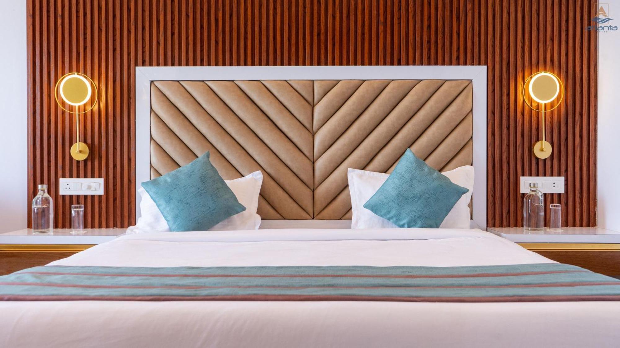 Hotel Atlanta - A Seaview Hotel ميناء بلير المظهر الخارجي الصورة